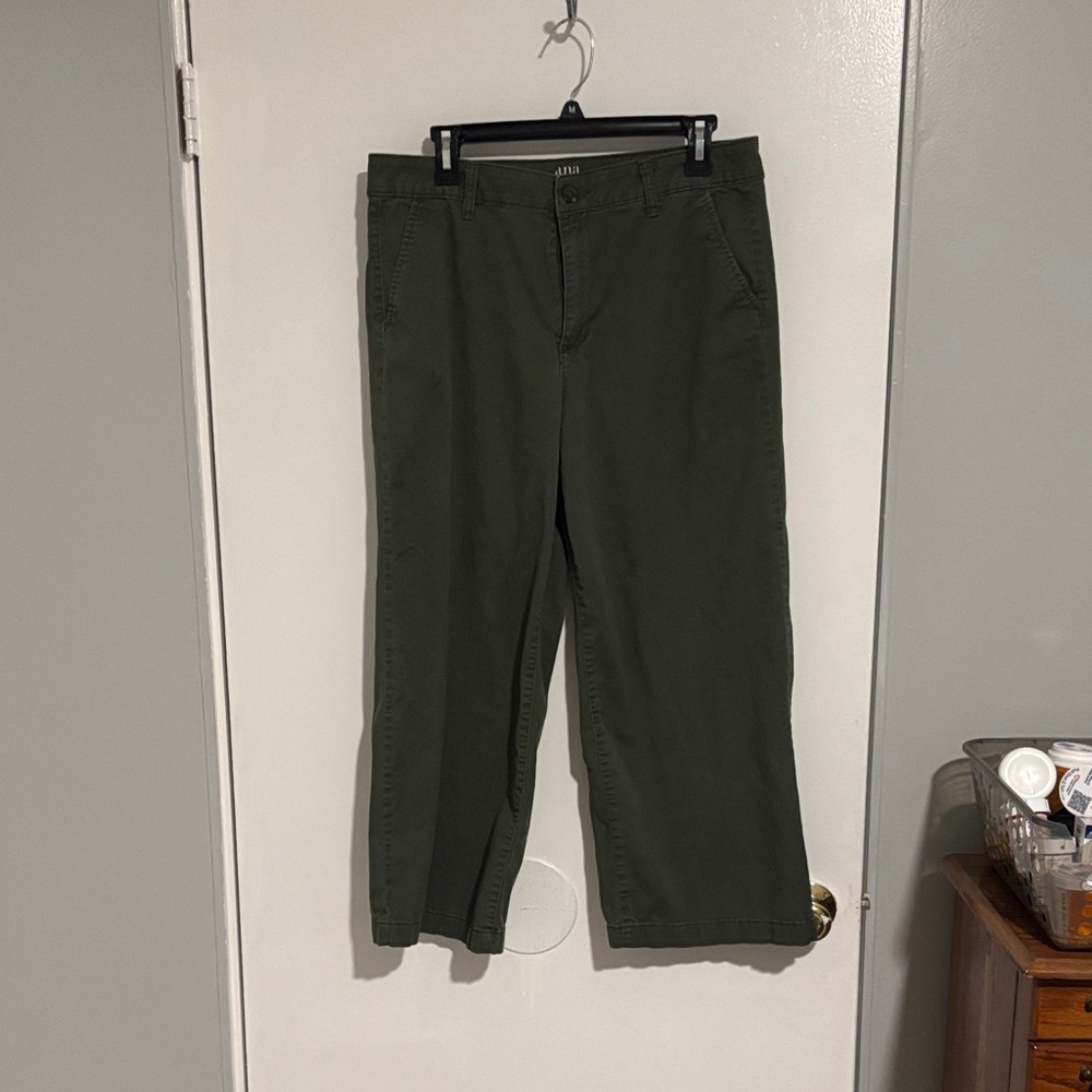a.n.a Women’s Olive Chinos